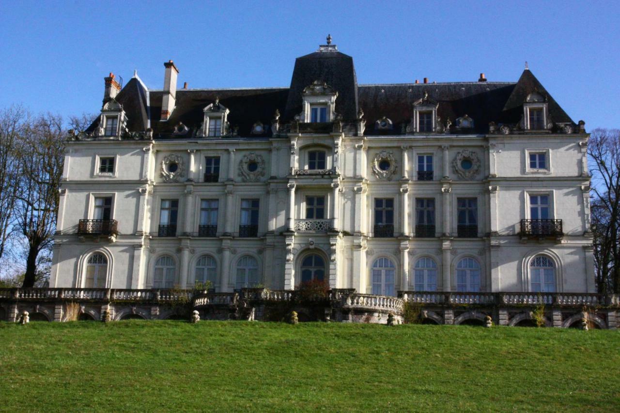 Gîte Le Haut Perché 4 pers. Saint-Gervais-la-Forêt Exterior foto